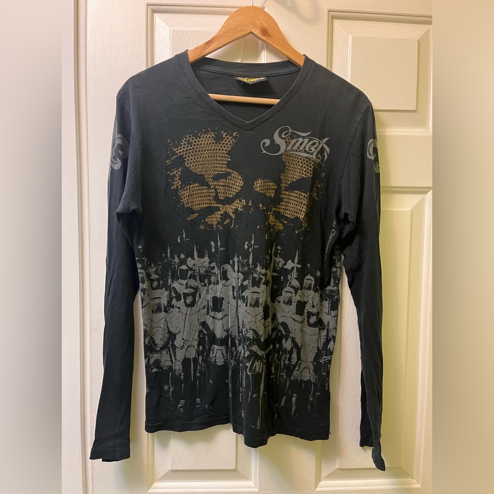Black Smet long sleeve size medium